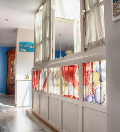 Penthouse With Large Terrace In Center Of Appartement *